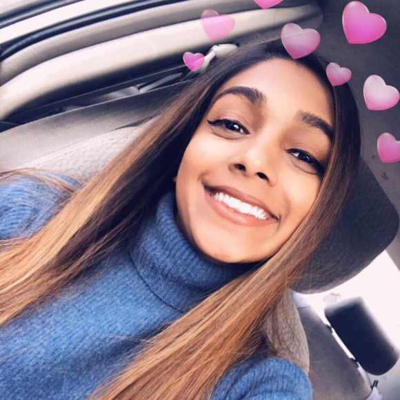 Meet your Posher, Payal - Picture 1 of 1